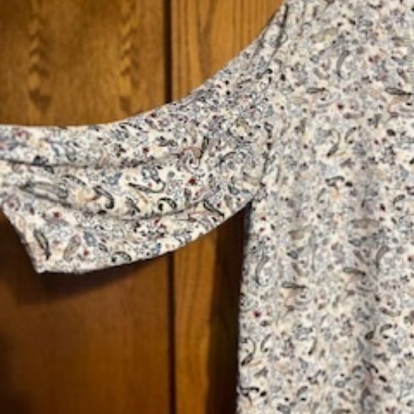 Collective Concepts 1x White - Picture 2 of 3